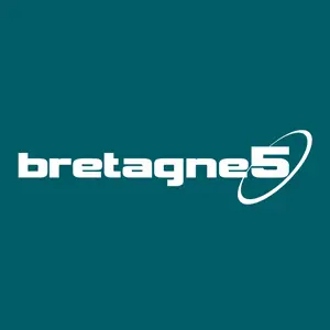Bretagne 5 إف إم
